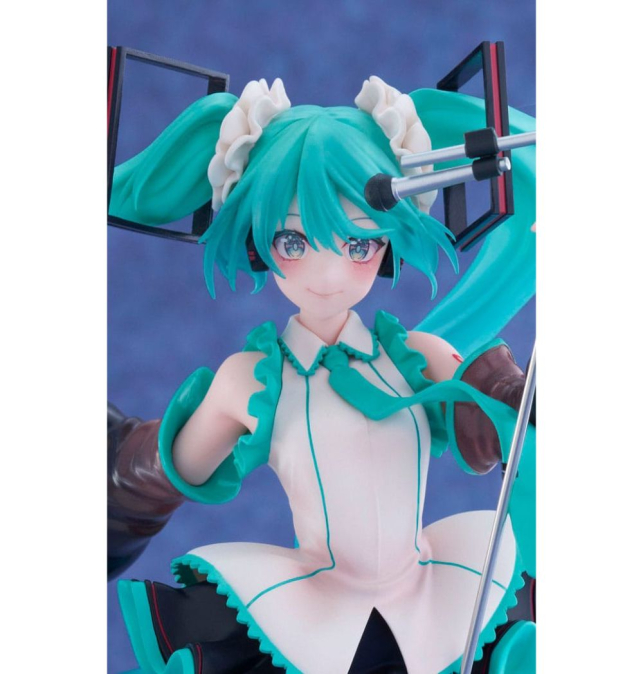 (PRE-VENTA) Figura Hatsune...