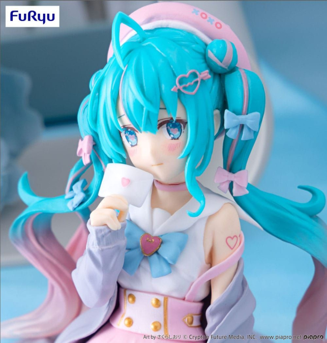 (PRE-VENTA) Figura Hatsune...